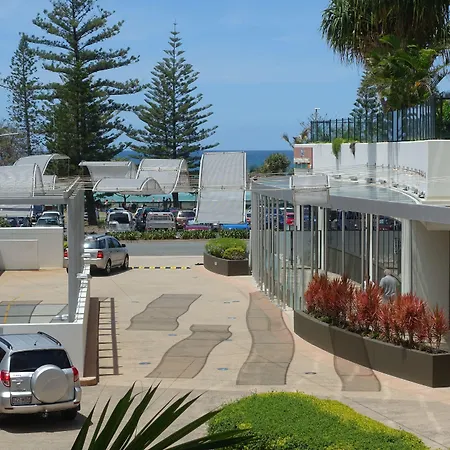 Ambience On Burleigh Beach-2